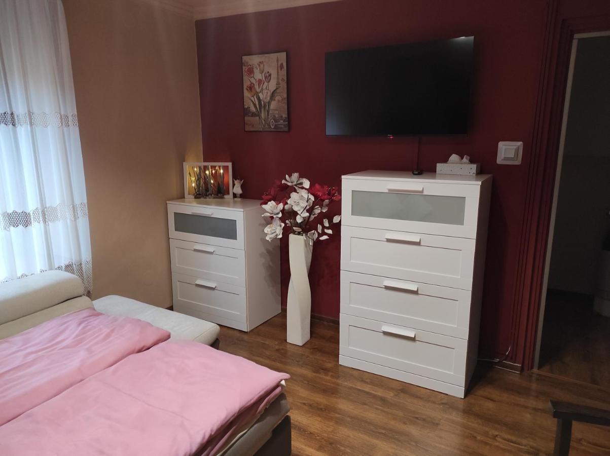 Matyas Apartman ตาตา ภายนอก รูปภาพ